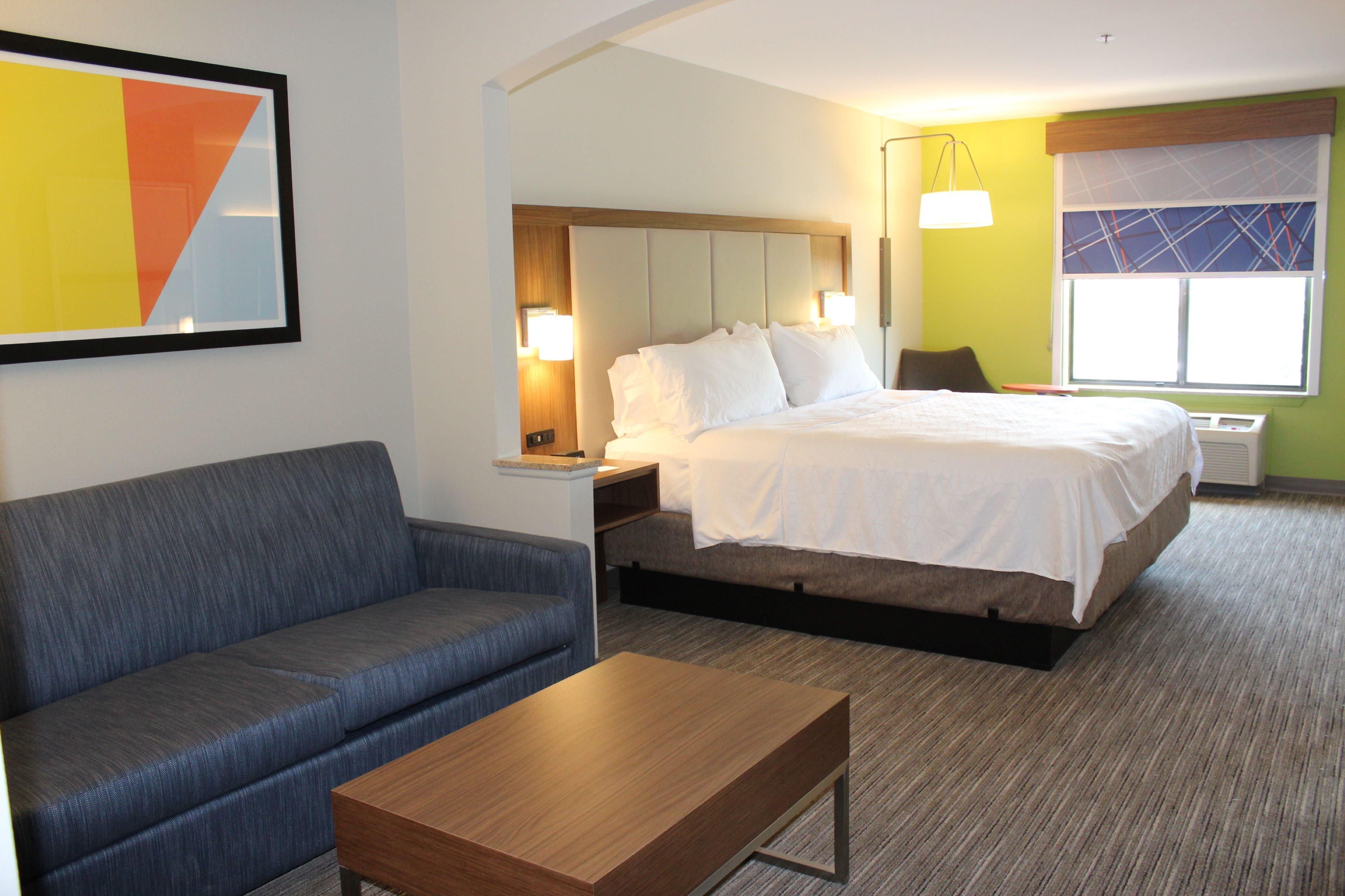 Holiday Inn Express Forest City By Ihg Екстер'єр фото